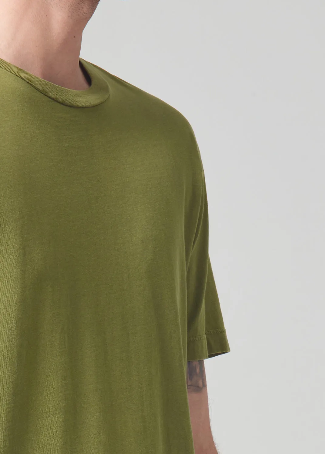 Everyday Short Sleeve Tee in Moss