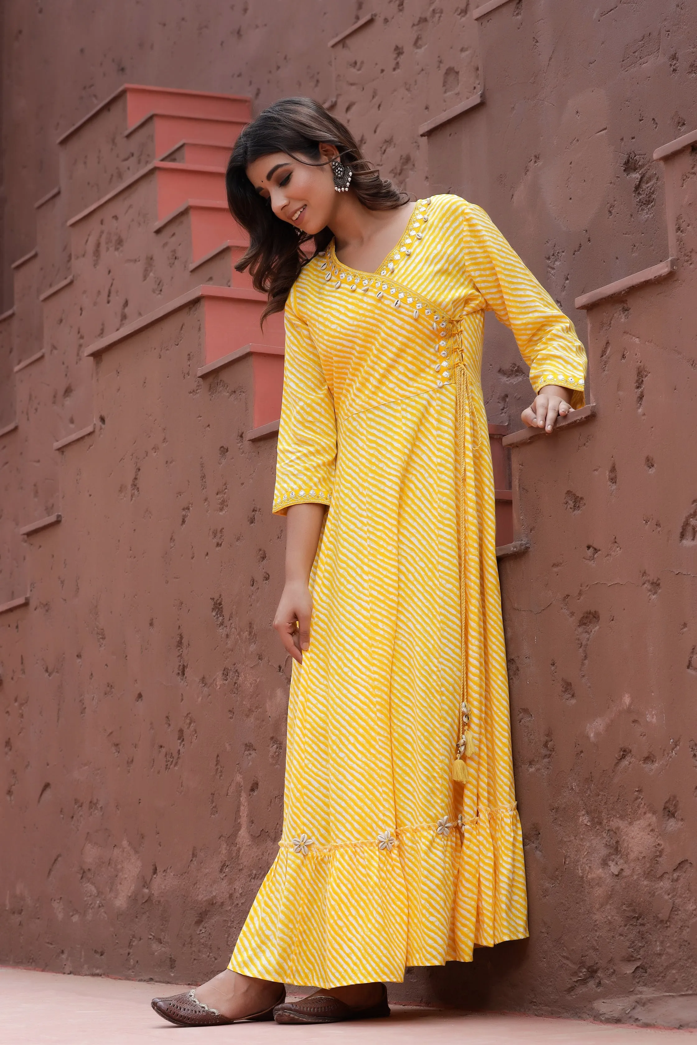 Women Yellow Lehariya Printed Dress